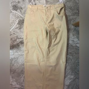 Abercrombie & Fitch cream 90’s straight ultra high rise vegan leather pants